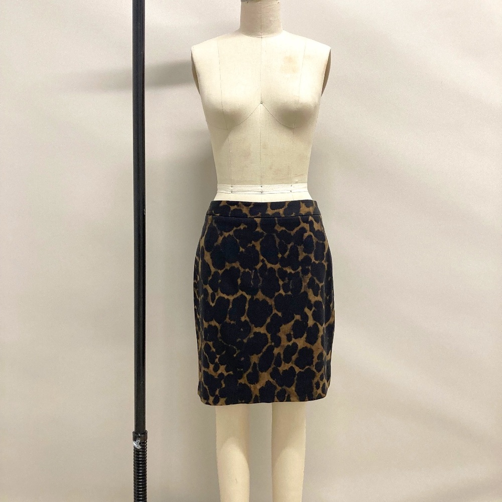 Leopard print Elie Tahari Mini Skirt Size 8